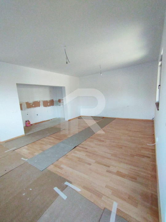 MEGA OCAZIE SE VINDE VILA IN SNAGOV-CIOFLICENI - DESCHIDERE LA LAC - 375000 Euro
