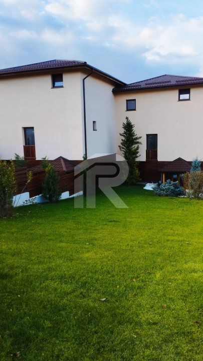 MEGA OCAZIE SE VINDE VILA IN SNAGOV-CIOFLICENI - DESCHIDERE LA LAC - 375000 Euro
