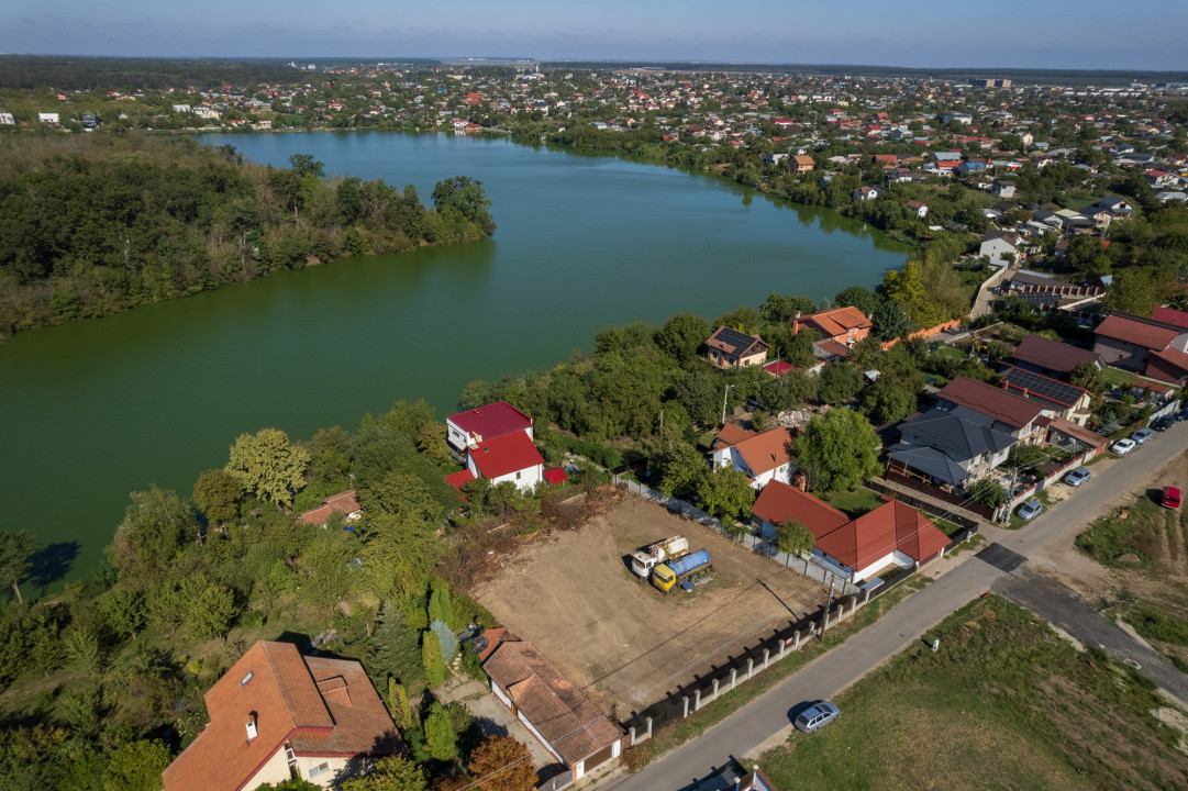 BRANESTI, TEREN 1400 MP, DESCHIDERE 32 MP, VEDERE LA LAC!