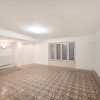 CALEA VICTORIEI | Apartament 3 camere in Cladire Interbelica 