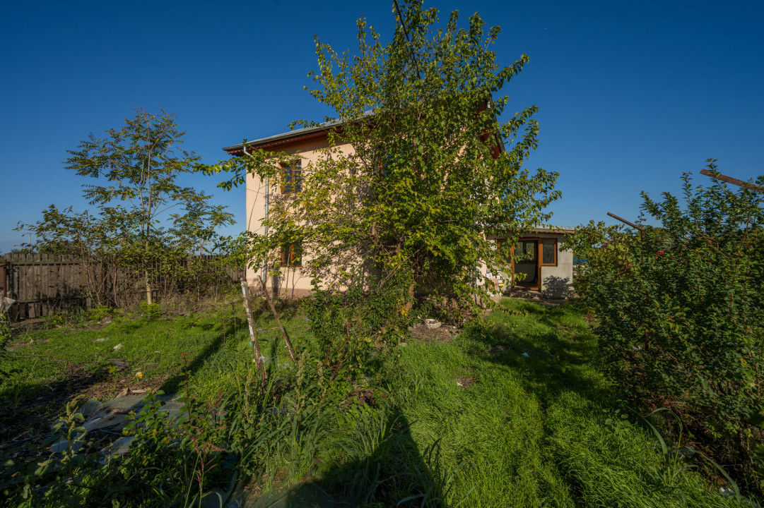 BELCIUGATELE - CANDEASCA LAKES, CASA 200 MP, LOT 8000 MP!