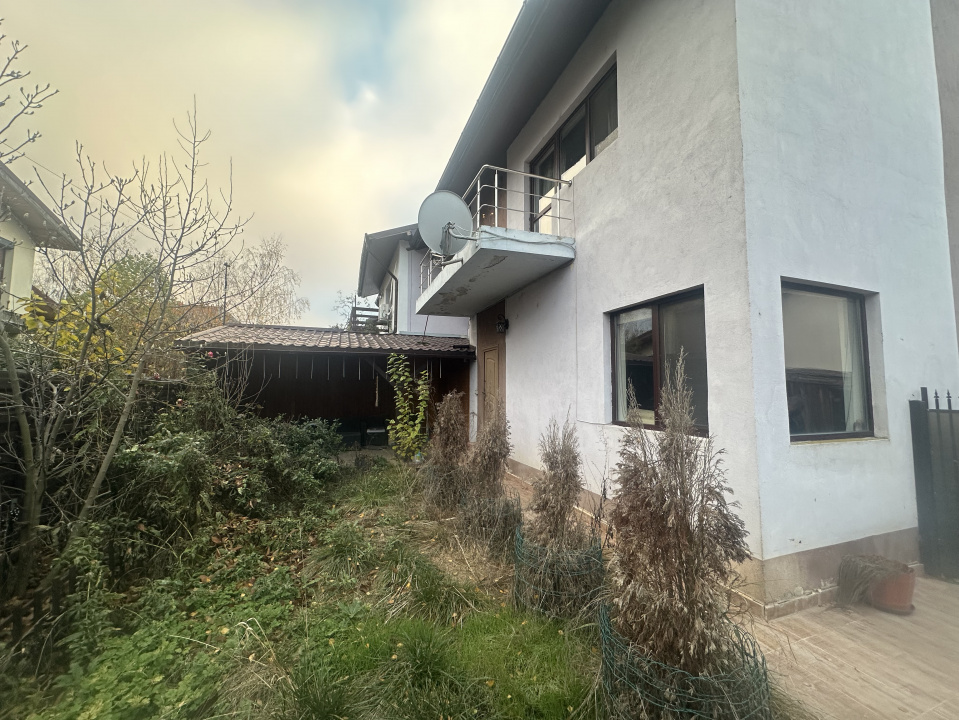 CORBEANCA, DUPLEX P+E+M, CURTE PROPRIE! 