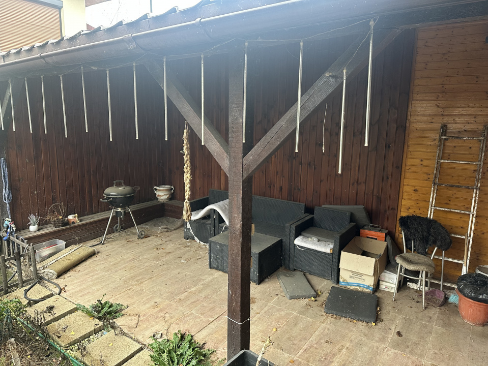 CORBEANCA, DUPLEX P+E+M, CURTE PROPRIE! 