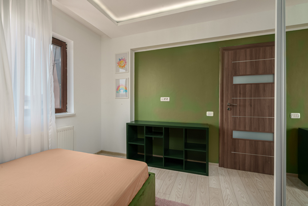 Apartament 3 camere - gata de mutat - loc de parcare