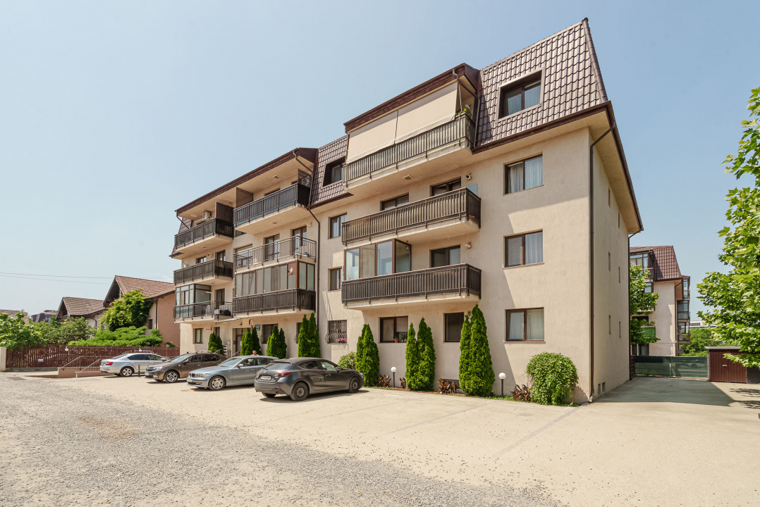 Apartament 3 camere - gata de mutat - loc de parcare