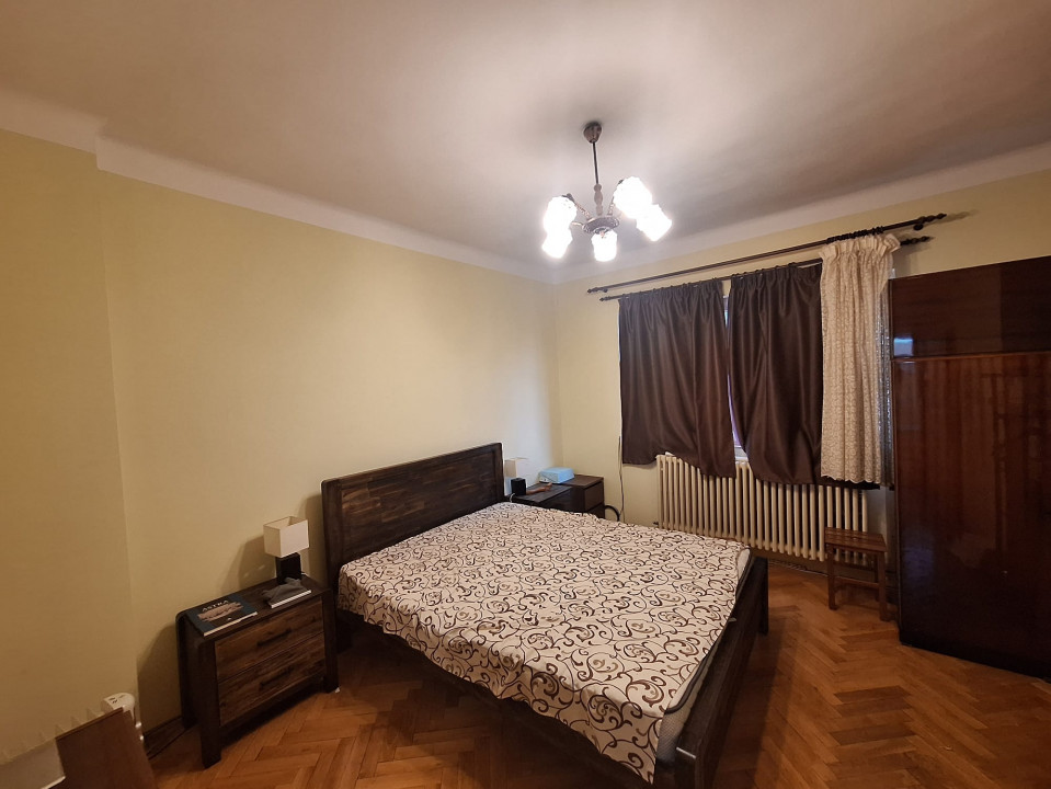 Casa Vatra Luminoasa - Maior Coravu - 200 mp teren zona linistita - oportunitate